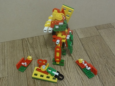 ロボット,robot,リブロック,lasy toys blocks,作品,作例,作り方